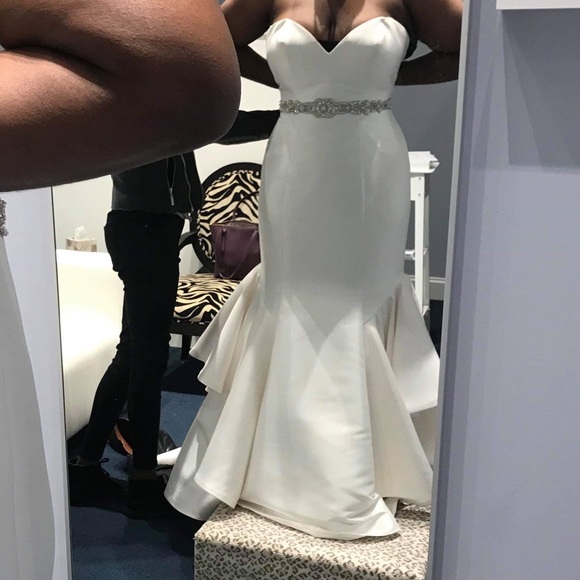 Wedding dress